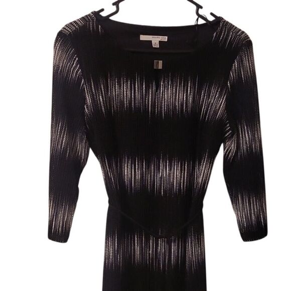 Studio One Black Dress Size 8 – Elegant Midi Style with 3/4 Sleeves - Picture 5 of 13